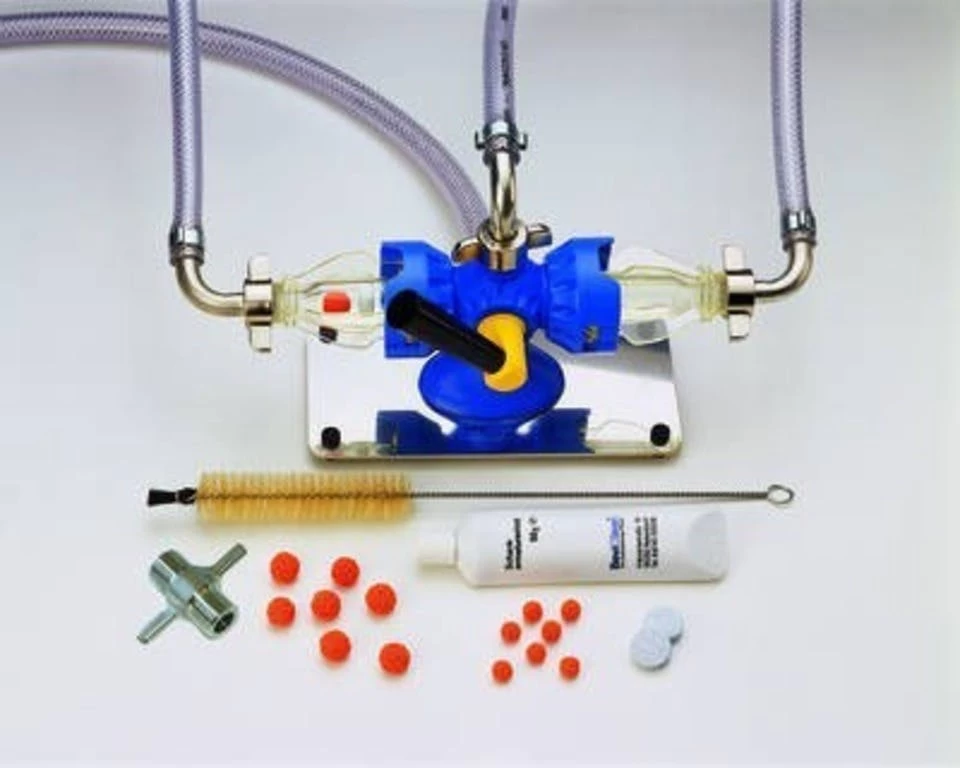 Zubehörset Für Kolben- Oder Kompensatorschankhahn 1-leitig (Bierleitungsreinigungsgerät) 3 Zubehörset Für Kolben- Oder Kompensatorschankhahn 1-leitig (Bierleitungsreinigungsgerät) – Bild 3